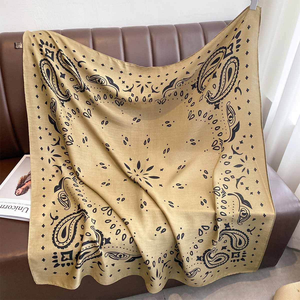 Retro Cashew Print 90 Large Scarf For Women Outerwear