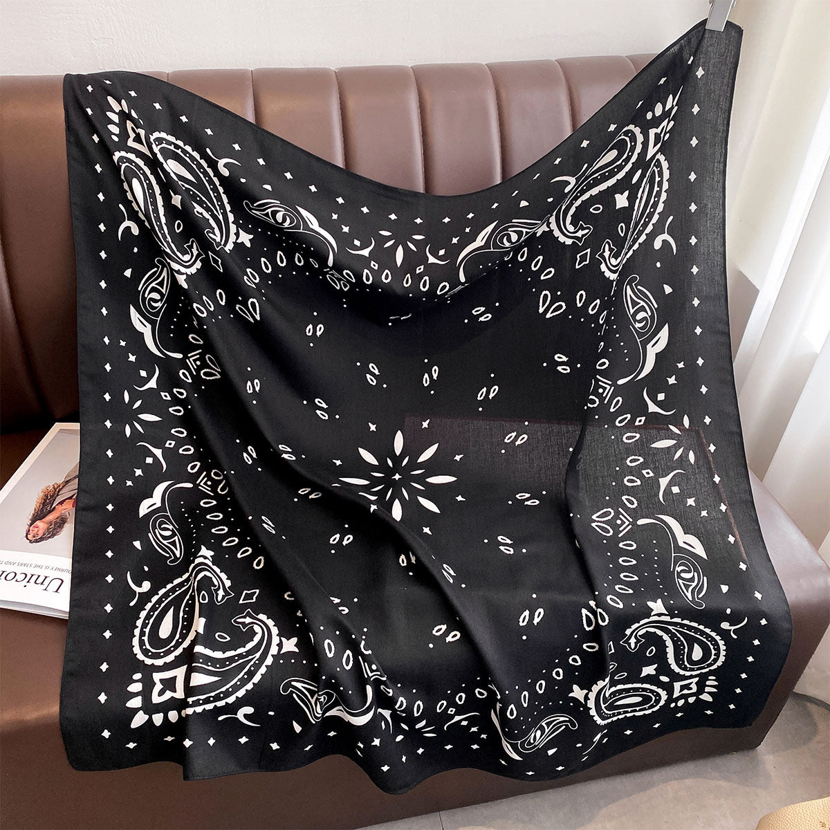 Retro Cashew Print 90 Large Scarf For Women Outerwear